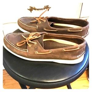 Sperry boat shoes